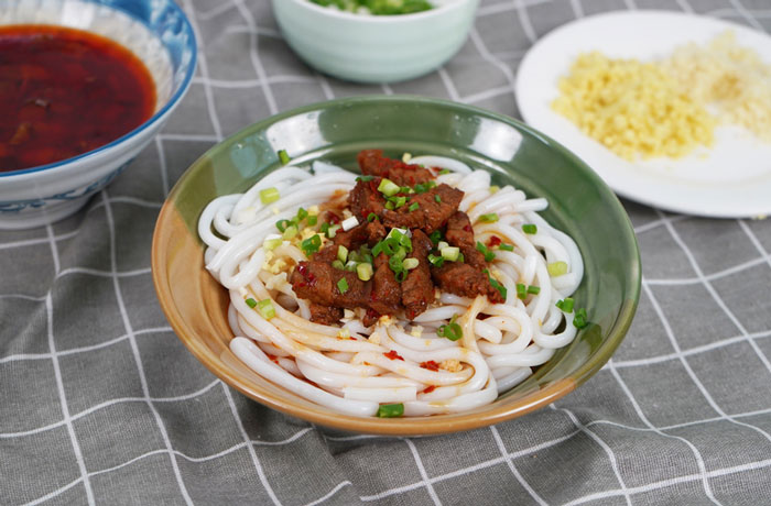 新华镇肉臊子粉培训